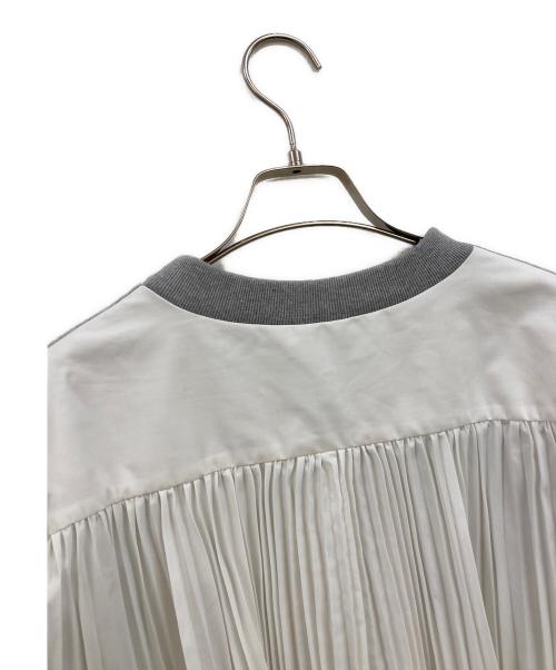 sacai（サカイ）sacai (サカイ) Sponge Sweat x Cotton Poplin Pullover グレー サイズ:2の古着・服飾アイテム