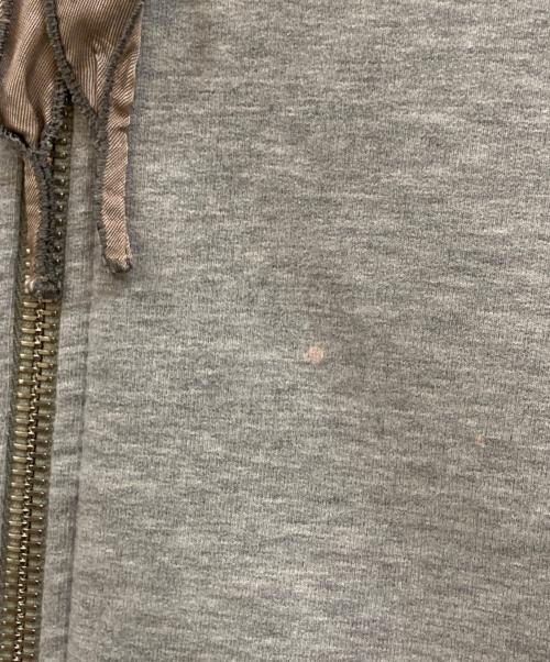 PRADA（プラダ）PRADA (プラダ) ジップアップパーカー グレー サイズ:Ｍの古着・服飾アイテム
