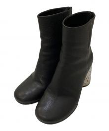 MM6 Maison Margiela（エムエムシックスメゾンマルジェラ）の古着「ミラーブロックヒールアンクルブーツ」｜ブラック