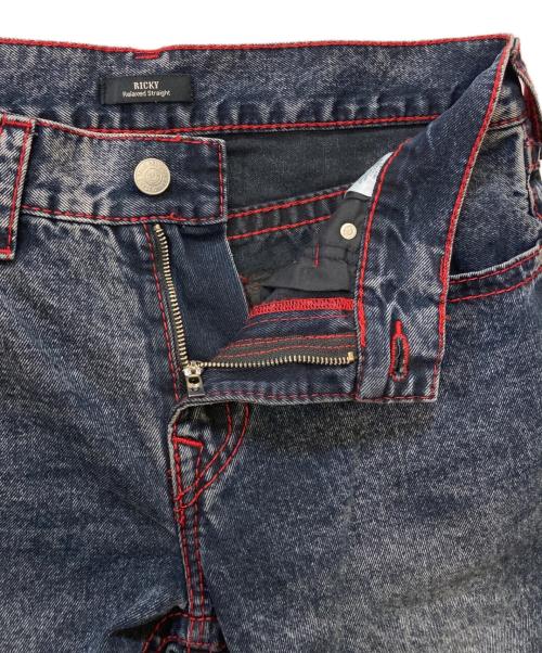 TRUE RELIGION（トゥルー レリジョン）TRUE RELIGION (トゥルー レリジョン) RICKY BIG T FLP デニムパンツ ネイビー×レッド サイズ:W33の古着・服飾アイテム
