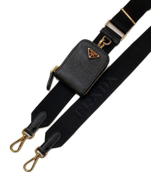 PRADA（プラダ）PRADA (プラダ) サフィアーノレザー ミニポーチ付 ワンショルダーバッグ ブラックの古着・服飾アイテム