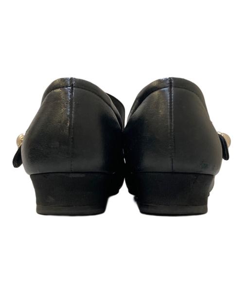CHANEL（シャネル）CHANEL (シャネル) バレリーナ パールビジュー ストラップ ショートヒールパンプス ブラック サイズ:37 1/2 Cの古着・服飾アイテム
