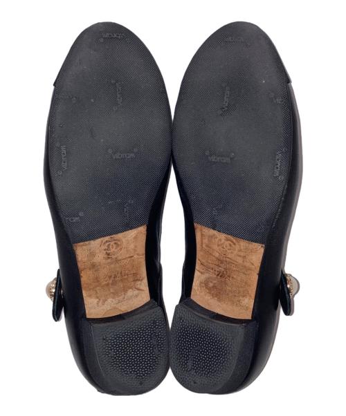 CHANEL（シャネル）CHANEL (シャネル) バレリーナ パールビジュー ストラップ ショートヒールパンプス ブラック サイズ:37 1/2 Cの古着・服飾アイテム