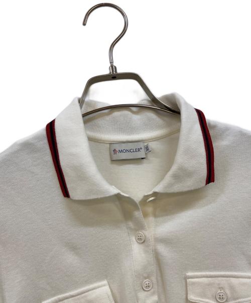 MONCLER（モンクレール）MONCLER (モンクレール) ポロシャツ ホワイト サイズ:XSの古着・服飾アイテム