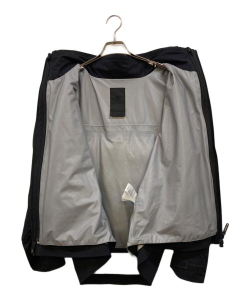 DESCENTE（デサント）DESCENTE (デサント) 2 IN 1 INTEGRATED DOWN JACKET ブラック サイズ:Lの古着・服飾アイテム