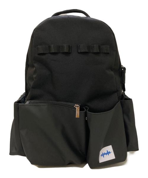 TOKUI VIDEO STORE（トクイビデオストア）TOKUI VIDEO STORE (トクイビデオストア) AWESOME BACKPACK CAMPER ブラックの古着・服飾アイテム
