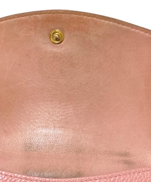 CHANEL（シャネル）CHANEL (シャネル) キャビアスキン ココマーク 二つ折り財布 ピンクの古着・服飾アイテム