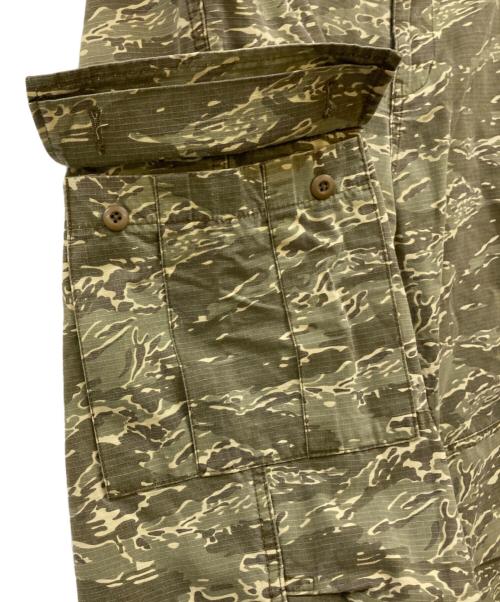 stussy（ステューシー）stussy (ステューシー) カモフラハーフカーゴパンツ カーキ サイズ:34の古着・服飾アイテム