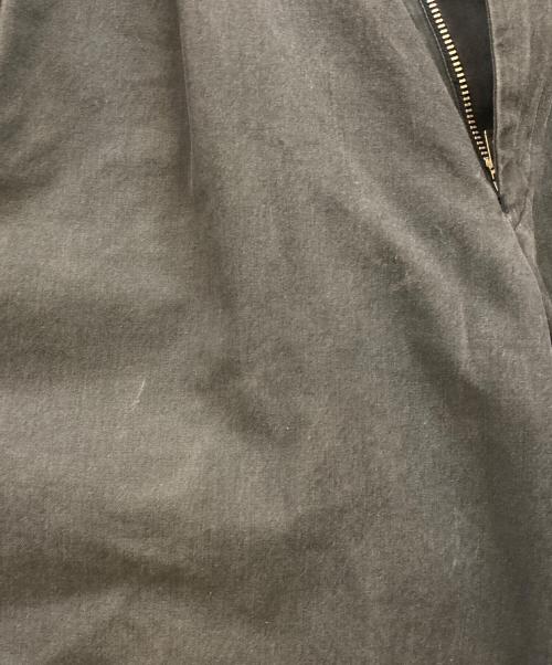 COMME des GARCONS HOMME（コムデギャルソン オム）COMME des GARCONS HOMME (コムデギャルソン オム) タックパンツ グレー サイズ:Sの古着・服飾アイテム