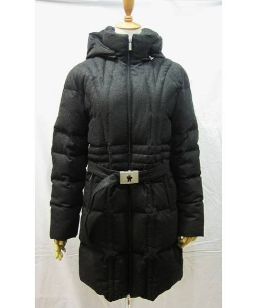 MONCLER（モンクレール）MONCLER(モンクレール)ダウンコートの古着・服飾アイテム