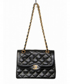 CHANELシャネル）の古着「Wフラップチェーンショルダーバッグ」｜ブラック