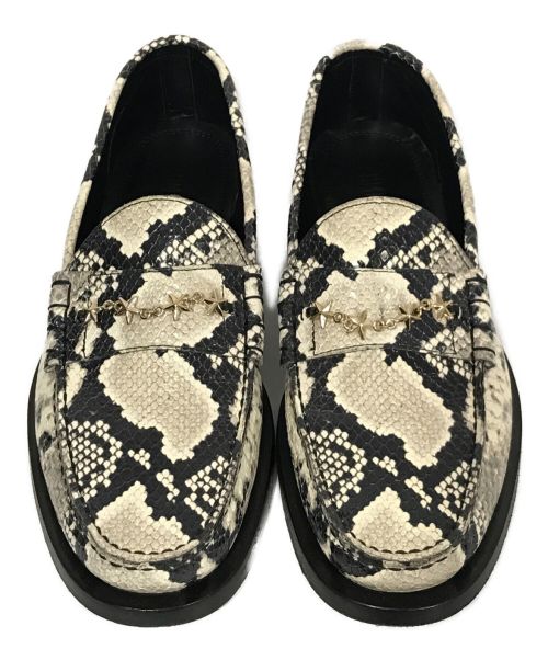 JIMMY CHOO（ジミーチュウ）JIMMY CHOO (ジミーチュウ) ローファー ベージュ サイズ:40の古着・服飾アイテム