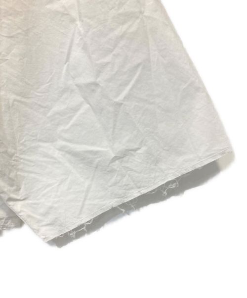 MM6 Maison Margiela（エムエムシックスメゾンマルジェラ）MM6 Maison Margiela (エムエムシックス メゾンマルジェラ) ショート丈シャツ ホワイト サイズ:40の古着・服飾アイテム