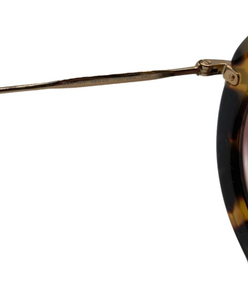 MIU MIU（ミュウミュウ）MIU MIU (ミュウミュウ) サングラス ブラウン サイズ:49□26 140の古着・服飾アイテム