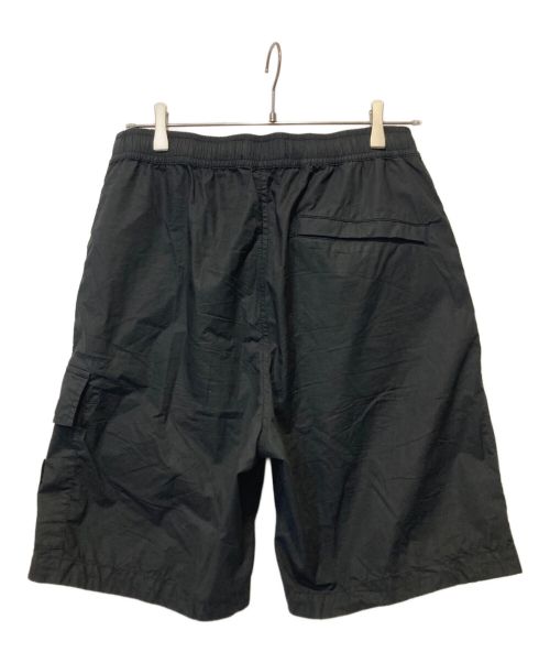 STONE ISLAND（ストーンアイランド）STONE ISLAND (ストーンアイランド) PARACADUTE CARGO SHORTS ブラック サイズ:30の古着・服飾アイテム