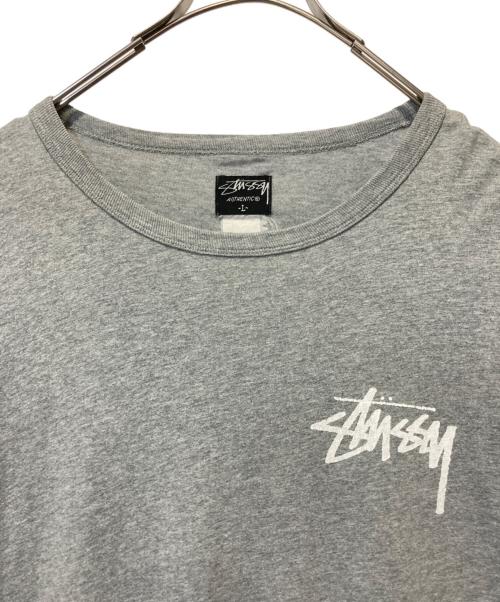 stussy（ステューシー）stussy (ステューシー) プリントカットソー グレー サイズ:Ｌの古着・服飾アイテム