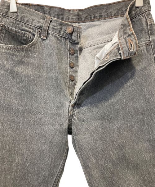 LEVI'S（リーバイス）LEVI'S (リーバイス) 501先染めブラックデニムパンツ ブラック サイズ:32の古着・服飾アイテム
