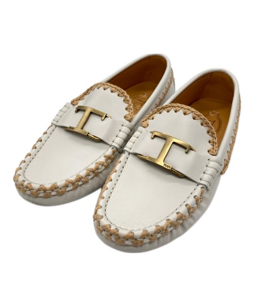 TOD'S（トッズ）TOD'S (トッズ) Tタイムレス ゴンミーニ ドライビングシューズ ホワイト サイズ:36 1/2の古着・服飾アイテム