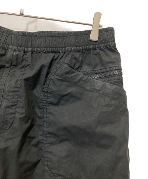STONE ISLAND（ストーンアイランド）STONE ISLAND (ストーンアイランド) ガーメントダイ バミューダ イージーショーツ ブラック サイズ:W34の古着・服飾アイテム