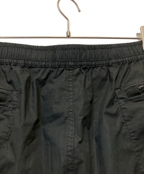 STONE ISLAND（ストーンアイランド）STONE ISLAND (ストーンアイランド) ガーメントダイ バミューダ イージーショーツ ブラック サイズ:W34の古着・服飾アイテム