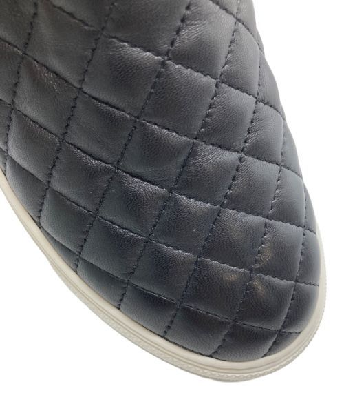 Salvatore Ferragamo（サルヴァトーレ フェラガモ）Salvatore Ferragamo (サルヴァトーレ フェラガモ) キルティングスリッポン ブラック サイズ:9の古着・服飾アイテム