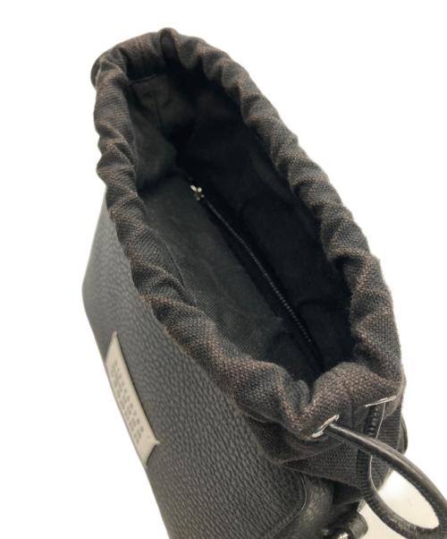 Maison Margiela（メゾンマルジェラ）Maison Margiela (メゾンマルジェラ) 5AC CAMERA MD ショルダーバッグ ブラックの古着・服飾アイテム