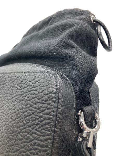 Maison Margiela（メゾンマルジェラ）Maison Margiela (メゾンマルジェラ) 5AC CAMERA MD ショルダーバッグ ブラックの古着・服飾アイテム