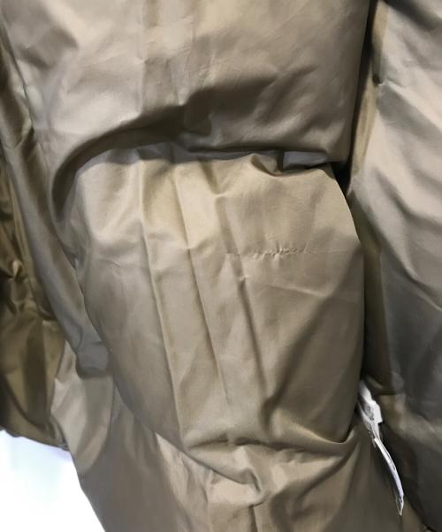 AURALEE（オーラリー）AURALEE (オーラリー) LIGHT FINX POLYESTER DOWN JACKET ベージュ サイズ:3の古着・服飾アイテム
