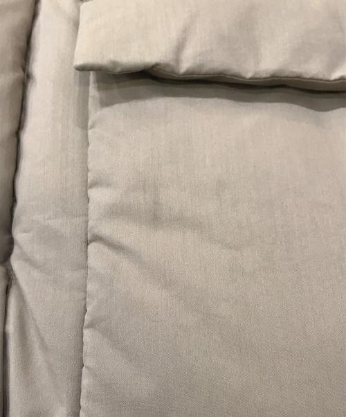 AURALEE（オーラリー）AURALEE (オーラリー) LIGHT FINX POLYESTER DOWN JACKET ベージュ サイズ:3の古着・服飾アイテム