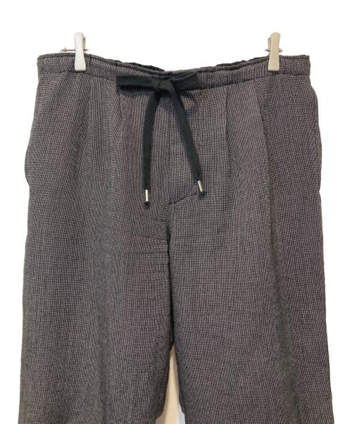 MAATEE&SONS（マーティーアンドサンズ）MAATEE&SONS (マーティーアンドサンズ) EASY PANTS グレー サイズ:3の古着・服飾アイテム