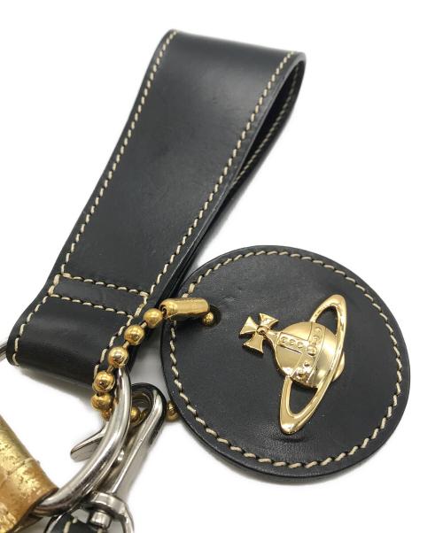 Vivienne Westwood（ヴィヴィアンウエストウッド）Vivienne Westwood (ヴィヴィアンウエストウッド) ハンドバッグ ゴールドの古着・服飾アイテム