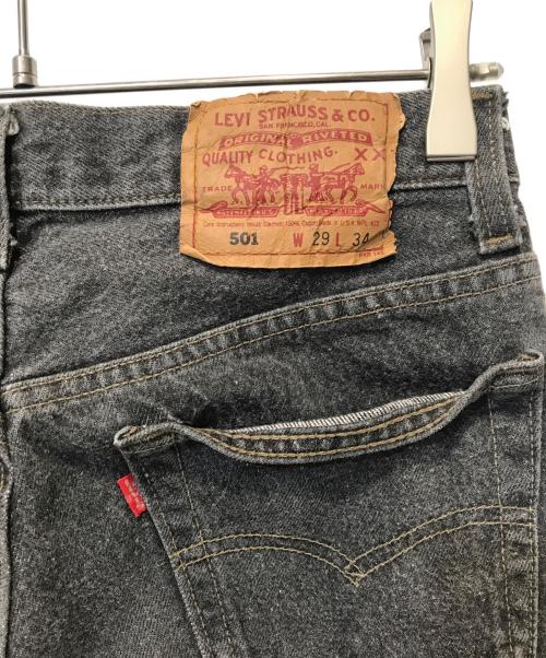 LEVI'S（リーバイス）LEVI'S (リーバイス) 先染めデニムパンツ グレー サイズ:W29 L34の古着・服飾アイテム