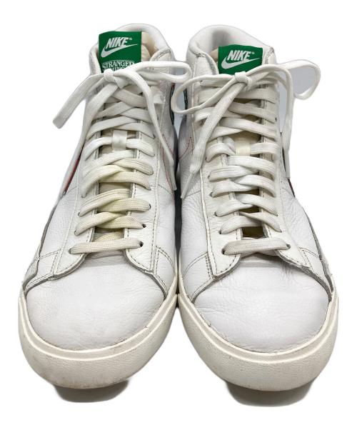 NIKE（ナイキ）NIKE (ナイキ) STRANGER THINGS (ストレンジャーシングス) HAWKINS HIGH PACK BLAZER MID ホワイト サイズ:27の古着・服飾アイテム