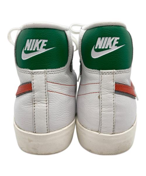 NIKE（ナイキ）NIKE (ナイキ) STRANGER THINGS (ストレンジャーシングス) HAWKINS HIGH PACK BLAZER MID ホワイト サイズ:27の古着・服飾アイテム