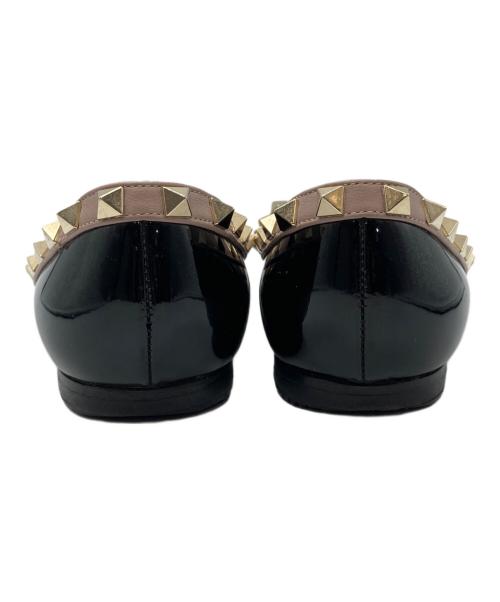 VALENTINO GARAVANI（ヴァレンティノ・ガラヴァーニ）VALENTINO GARAVANI (ヴァレンティノ・ガラヴァーニ) スタッズフラットパンプス ブラック サイズ:35の古着・服飾アイテム