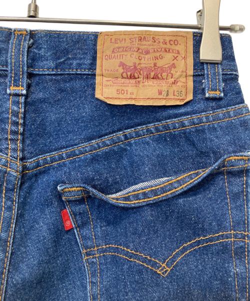 LEVI'S（リーバイス）LEVI'S (リーバイス) デニムパンツ インディゴ サイズ:W28 L36の古着・服飾アイテム