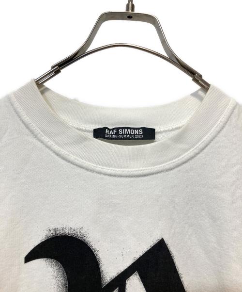 RAF SIMONS（ラフシモンズ）RAF SIMONS (ラフシモンズ) Oversized R Print Crew Neck Sweat ホワイト サイズ:3の古着・服飾アイテム