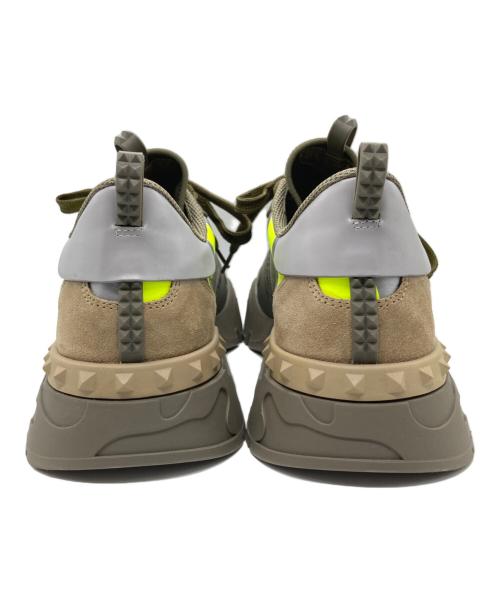 VALENTINO GARAVANI（ヴァレンティノ・ガラヴァーニ）VALENTINO GARAVANI (ヴァレンティノ・ガラヴァーニ) スニーカー グリーン サイズ:44の古着・服飾アイテム