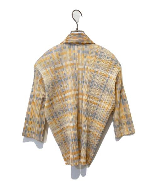 PLEATS PLEASE（プリーツプリーズ）PLEATS PLEASE (プリーツプリーズ) プリーツシャツ イエロー サイズ:4の古着・服飾アイテム