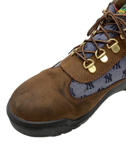 Timberland（ティンバーランド）Timberland (ティンバーランド) Supreme (シュプリーム) NEW YORK YANKEES (ニューヨークヤンキース) Field Boot ブラウン サイズ:26の古着・服飾アイテム
