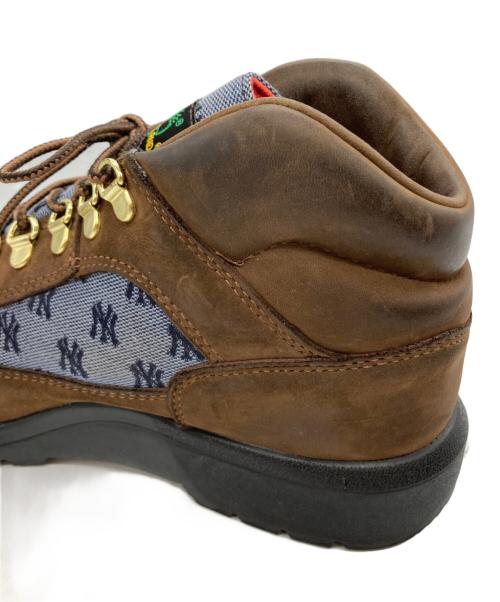 Timberland（ティンバーランド）Timberland (ティンバーランド) Supreme (シュプリーム) NEW YORK YANKEES (ニューヨークヤンキース) Field Boot ブラウン サイズ:26の古着・服飾アイテム