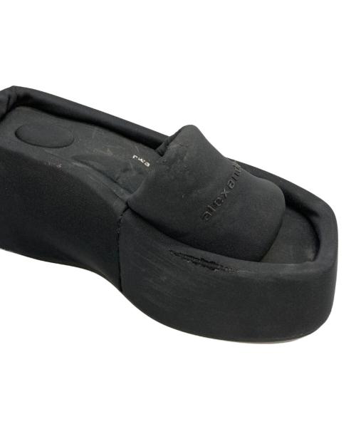 ALEXANDER WANG（アレキサンダー・ワン）ALEXANDER WANG (アレキサンダーワン) TAJI プラットフォームサンダル ブラック サイズ:37の古着・服飾アイテム