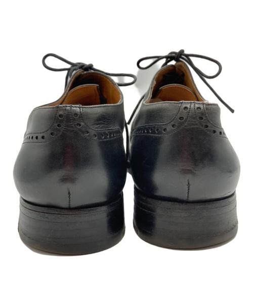 J.M.WESTON（ジェイエムウエストン）J.M.WESTON (ジェイエムウエストン) クォータブローグ ブラック サイズ:8Dの古着・服飾アイテム