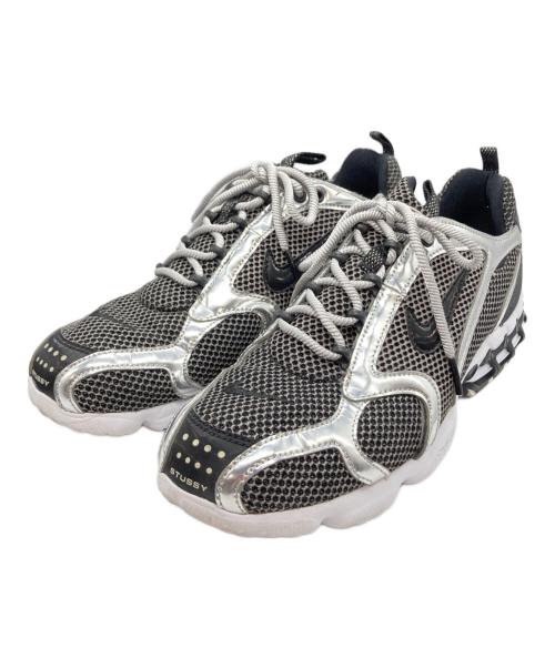 NIKE（ナイキ）NIKE (ナイキ) stussy (ステューシー) AIR ZOOM SPIRIDON CAGE 2 シルバー サイズ:27.5の古着・服飾アイテム