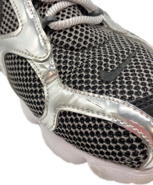 NIKE（ナイキ）NIKE (ナイキ) stussy (ステューシー) AIR ZOOM SPIRIDON CAGE 2 シルバー サイズ:27.5の古着・服飾アイテム