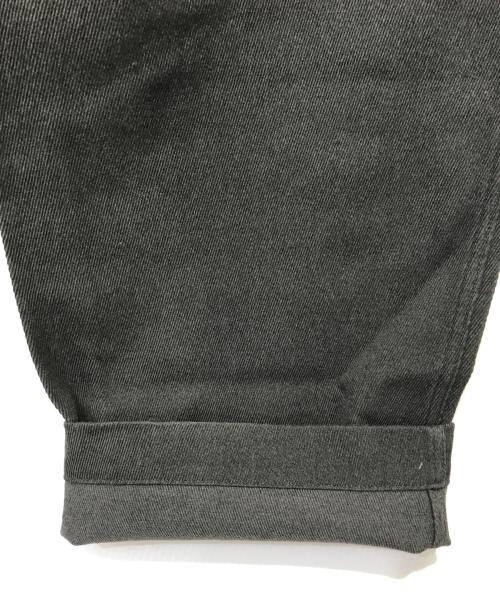 Graphpaper（グラフペーパー）Graphpaper (グラフペーパー) Hard Twill Belted Pants グレー サイズ:2の古着・服飾アイテム