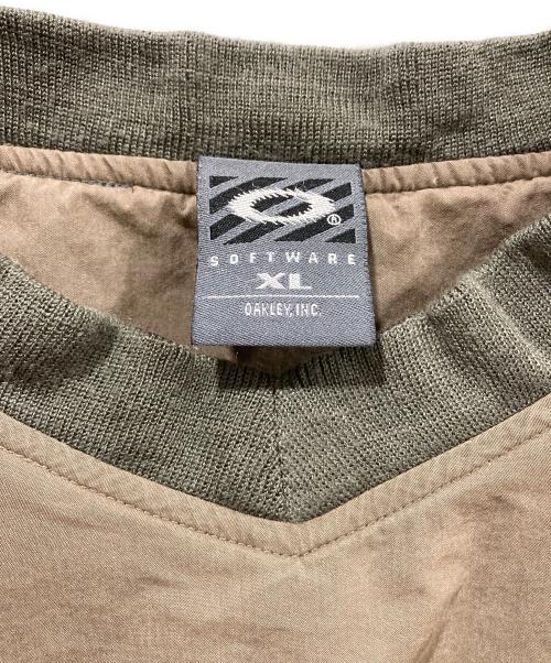 OAKLEY（オークリー）OAKLEY (オークリー) ナイロンプルオーバー ブラウン サイズ:XLの古着・服飾アイテム