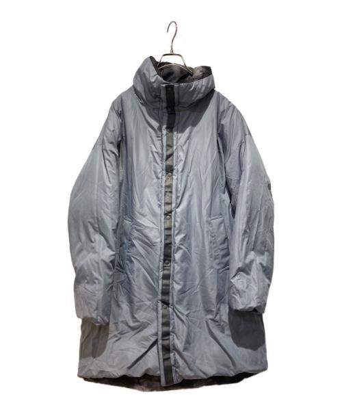 WHITE MOUNTAINEERING（ホワイトマウンテ二アニング）WHITE MOUNTAINEERING (ホワイトマウンテ二アニング) CLOUD CAMO PRINTED REVERSIBLE DAWN COAT ブラックの古着・服飾アイテム