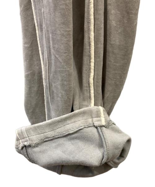 Corteiz（コーテイズ）Corteiz (コーテイズ) VELOUR TRACK PANTS グレー サイズ:Lの古着・服飾アイテム