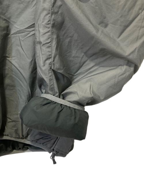 DAIWA PIER39（ダイワ ピア39）DAIWA PIER39 (ダイワ ピア39) TECH REVERSIBLE PULLOVER PUFF JACKET グレー サイズ:XLの古着・服飾アイテム